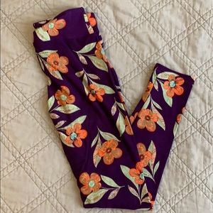 LuLaRoe purple floral leggings